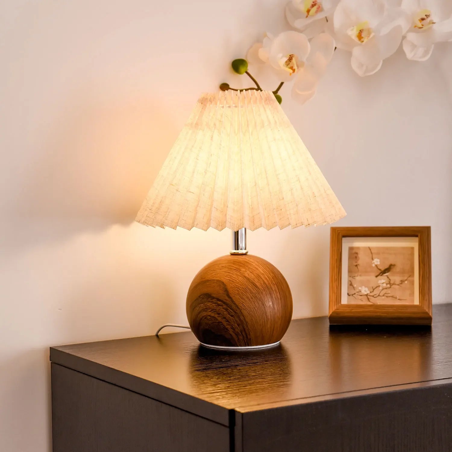 Nordic Pleated Fabric Table Lamp