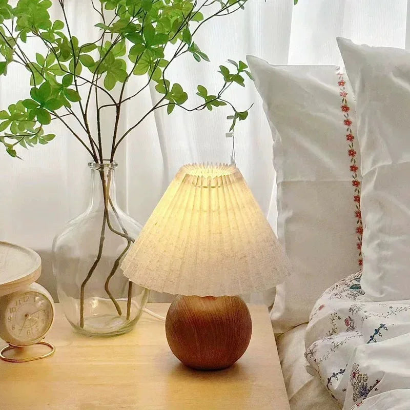 Nordic Pleated Fabric Table Lamp